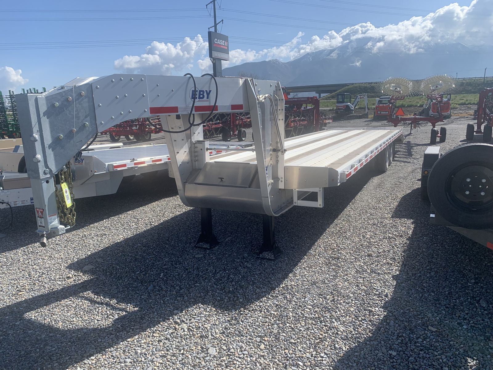 EBY 30ft Aluminum Trailer