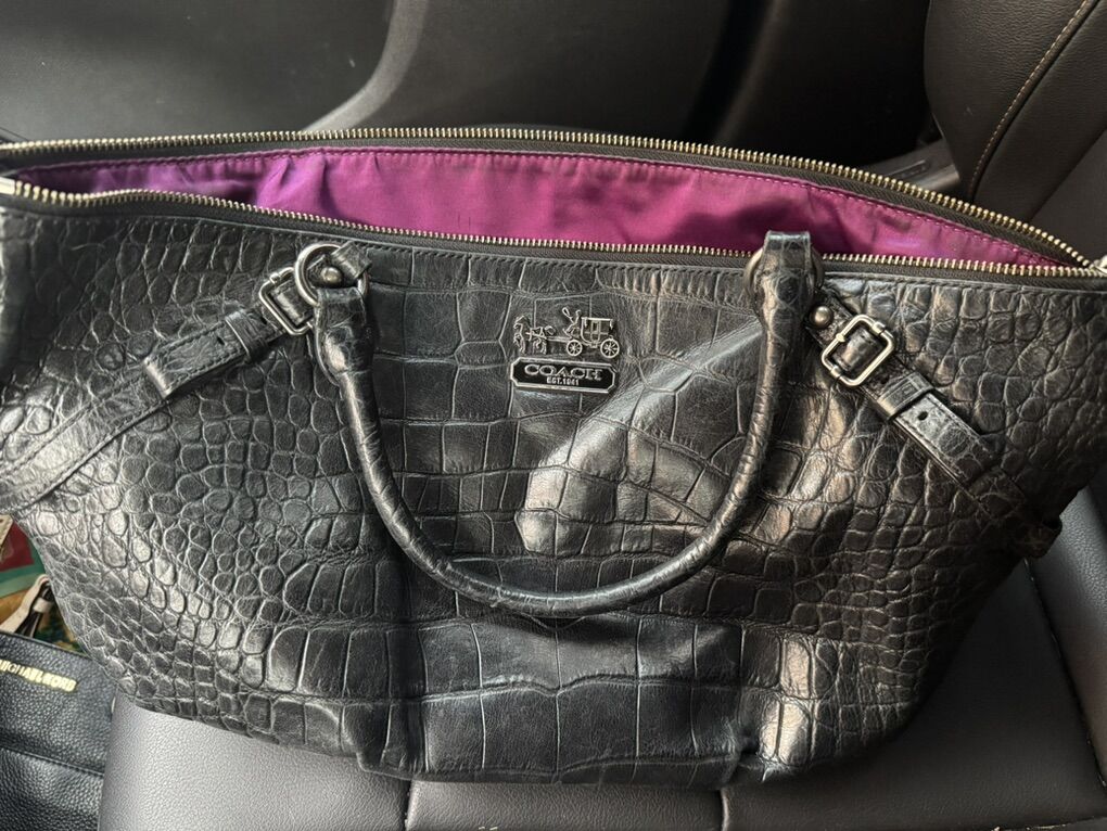 Real Leather Coach Handbacg