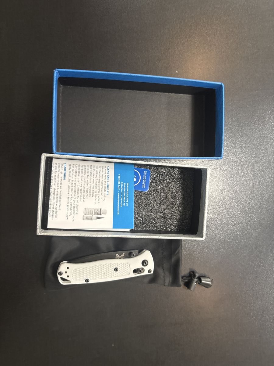Main image 3