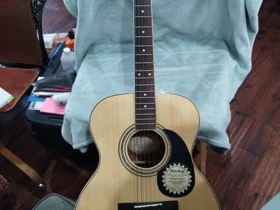 Mitchell MD100 Dreadnought Acoustic Guitar - Natural Spruce Top, Excellent Condition
