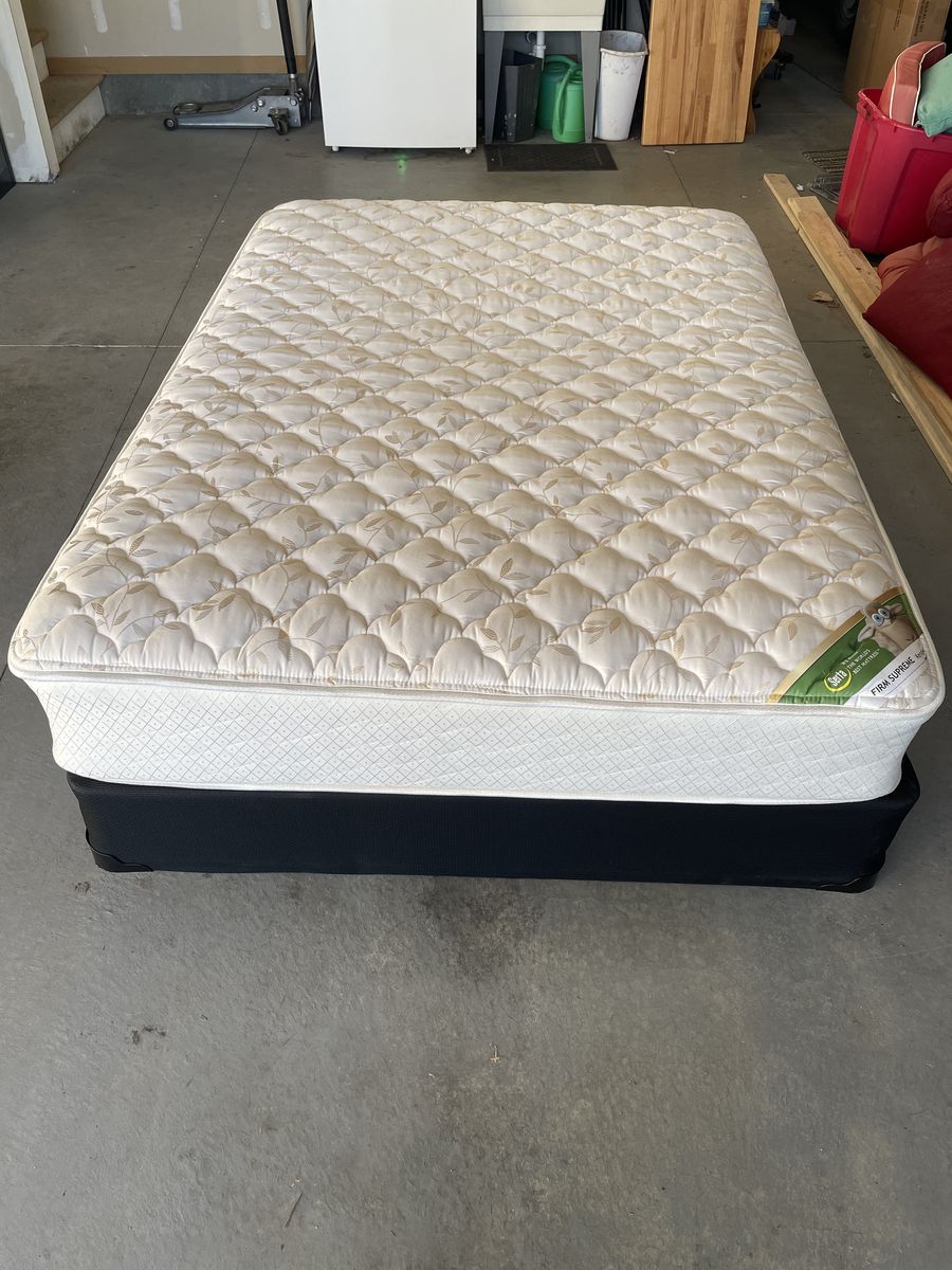 Full Mattress And Box spring