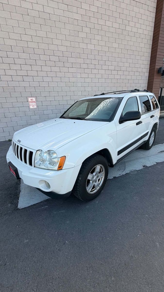 2005 Jeep Grand Cherokee Laredo