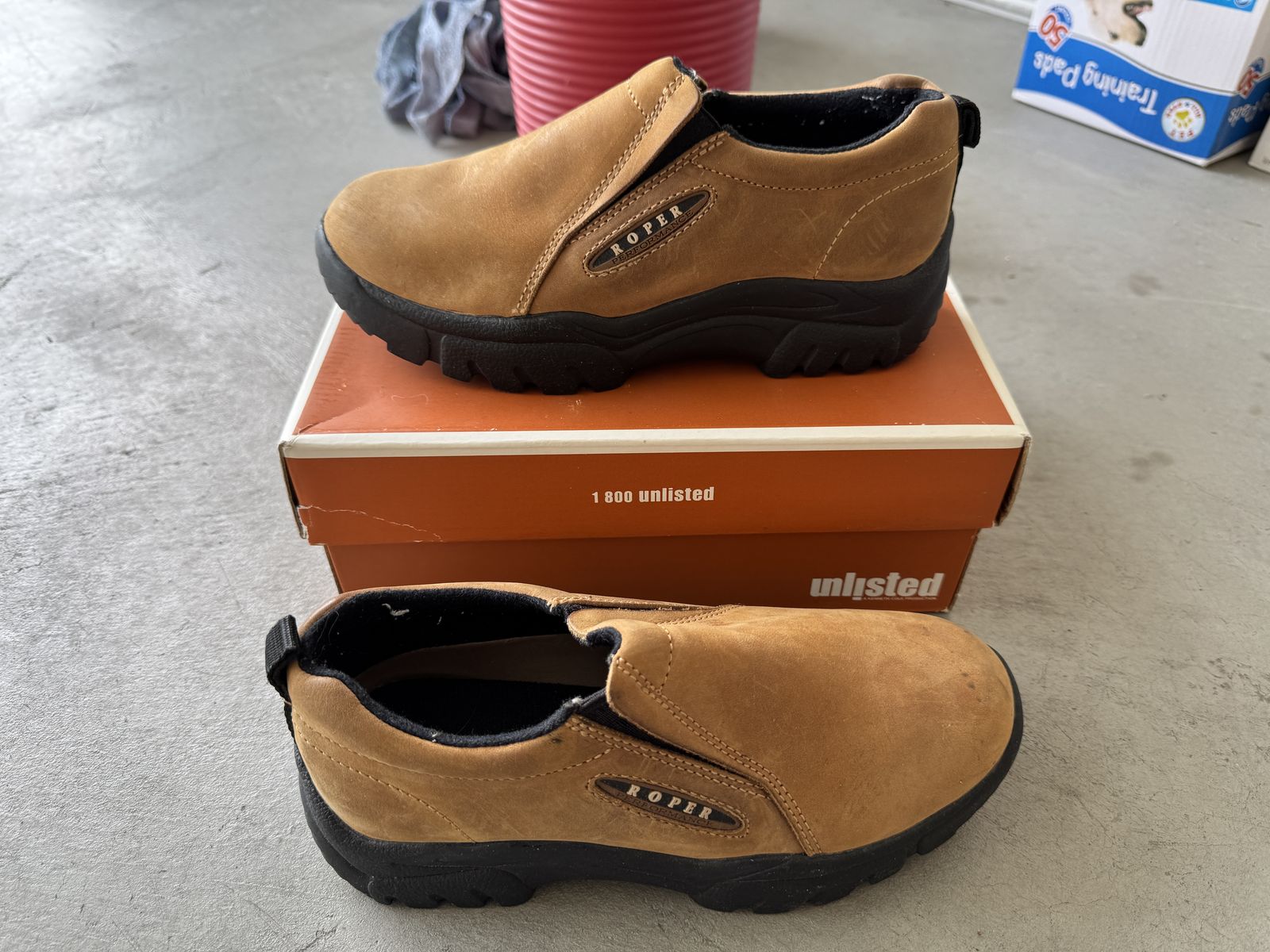 Roper Performance Size 8 womens