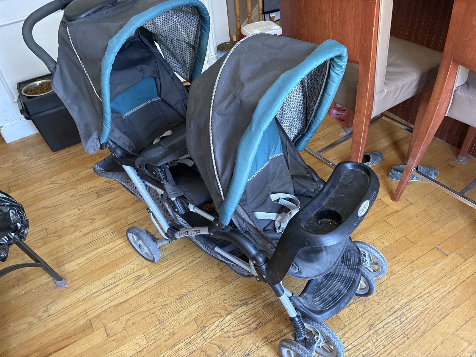 Duo glider stroller