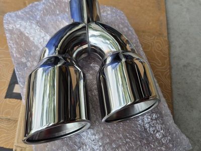 New Dual Outlet Exhaust Tip 2.5" Inlet Dual 3.5" Outlet Double wall Chrome