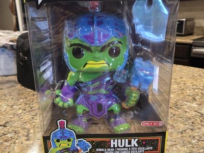 Funko Pop! Marvel Thor Ragnarok Hulk Blacklight Target Exclusive #907