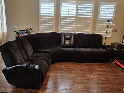 6‑Piece Powered Reclining Sectional (Black Faux Leather)