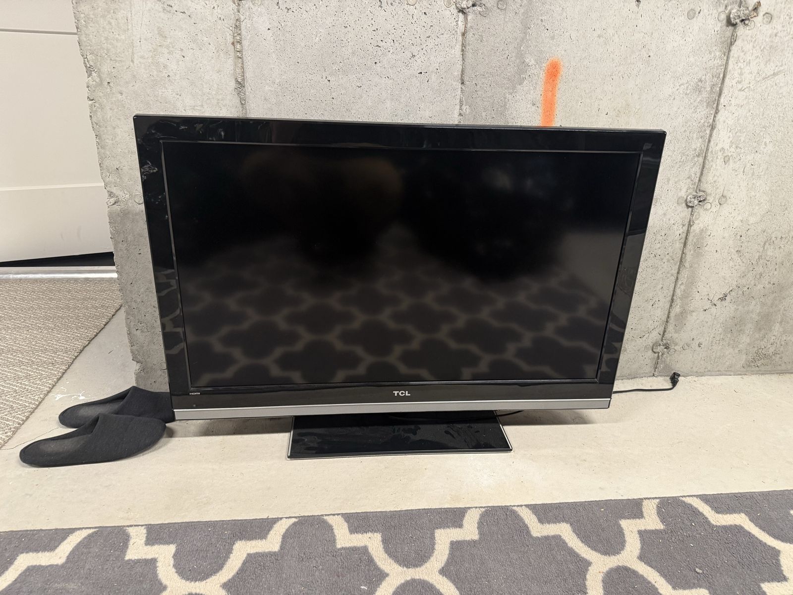 TCL 43-inch LED TV with Remote and FireTV Stick- Good Condition, Great for Any Room