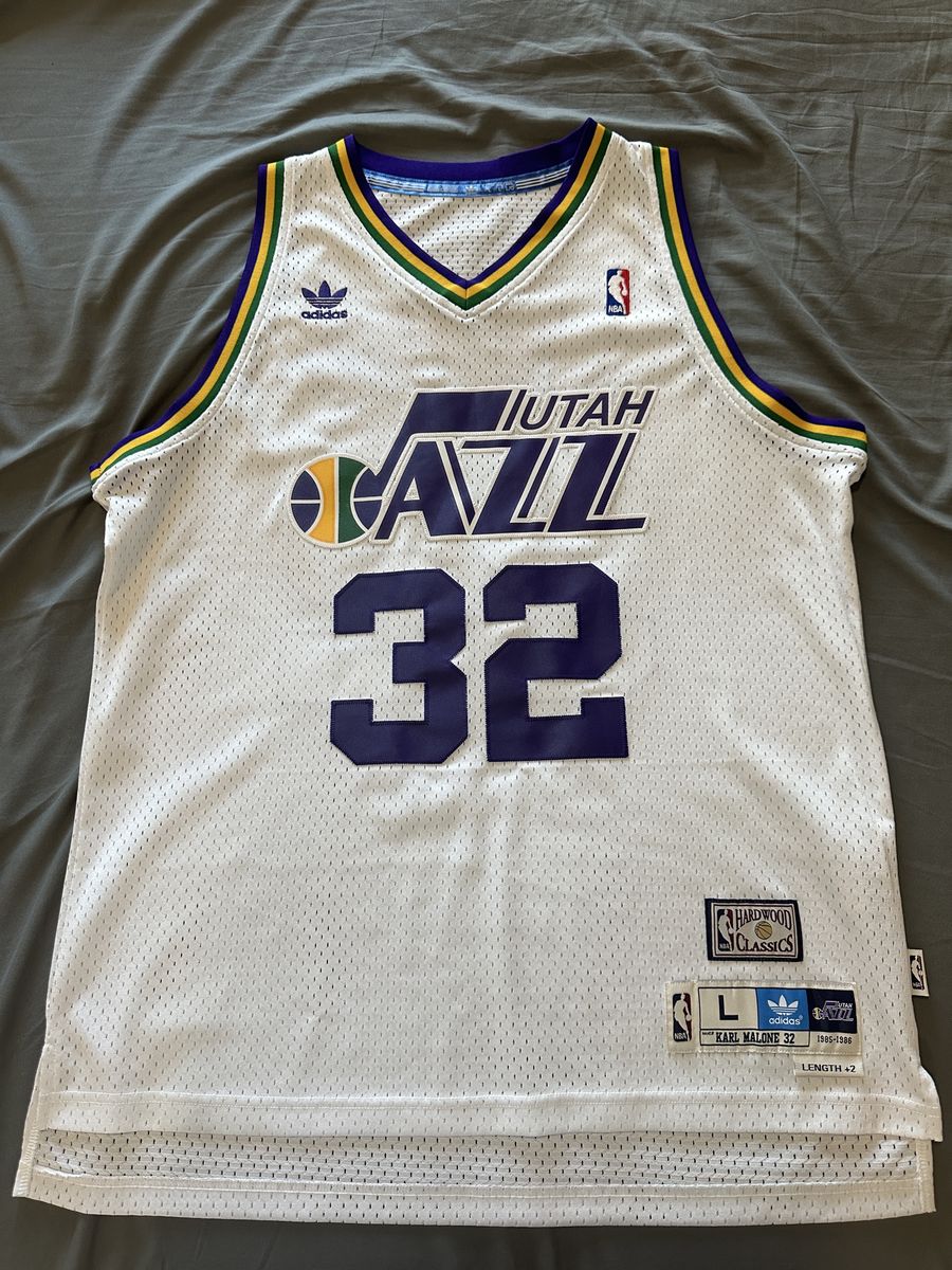 Adidas Utah Jazz Karl Malone #32 Hardwood Classics Stitched Jersey - Size L, 1985-86
