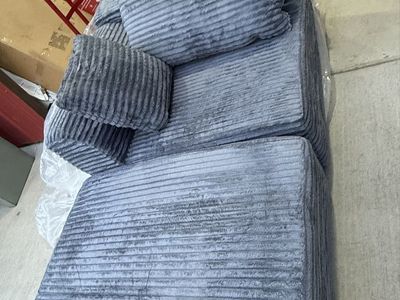 New chaise lounge cloud couch see description