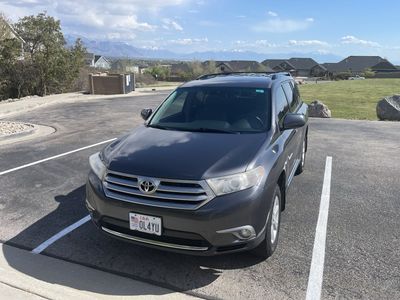 2012 TOYOTA HIGHLANDER SE