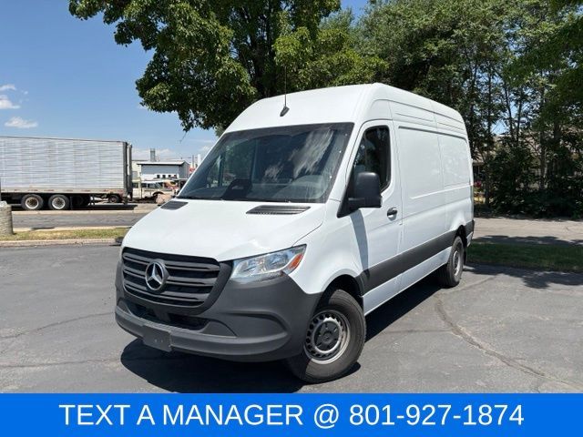 2025 Mercedes-Benz Sprinter 2500