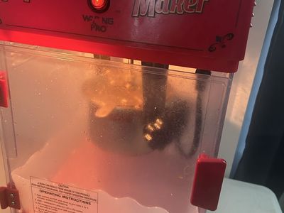 Pop corn maker