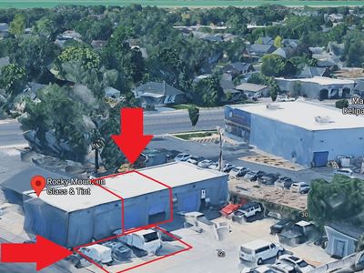 1,000 SF Shop Space with Paint Booth Included