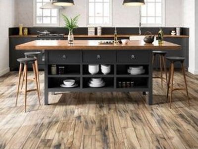Mohawk Home Laurel Glen Oak 10mm Laminate Flooring with SplashDefense Technology + 2mm Pad Attached