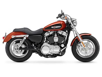 2011 Harley-Davidson® XL1200C - Sportster® 1200 Custom