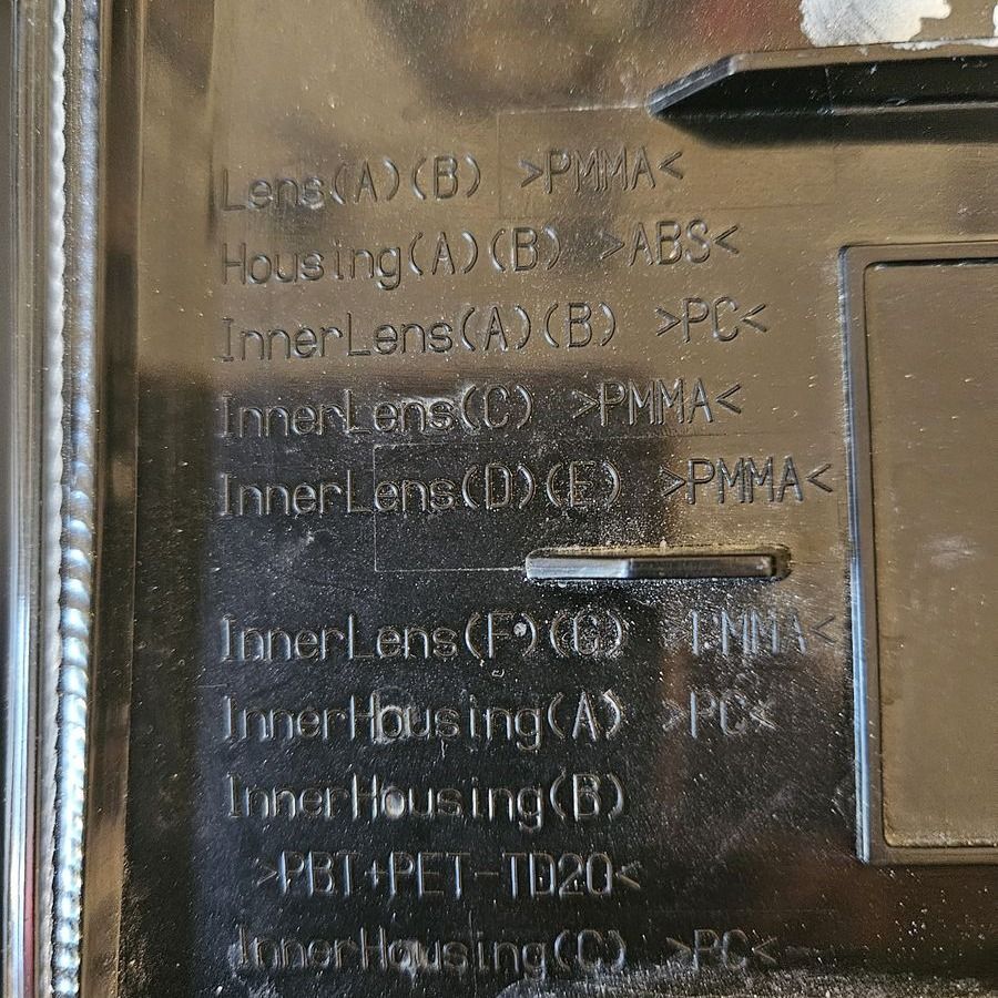 Main image 4