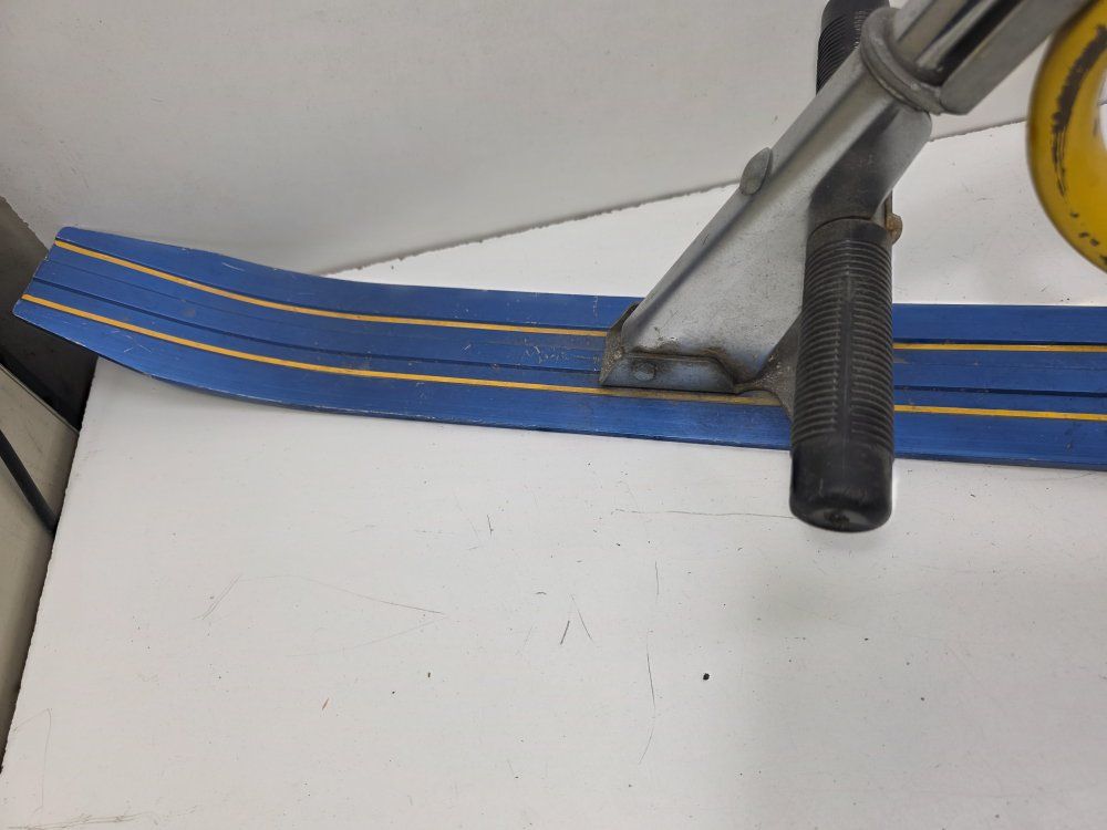 Main image 6