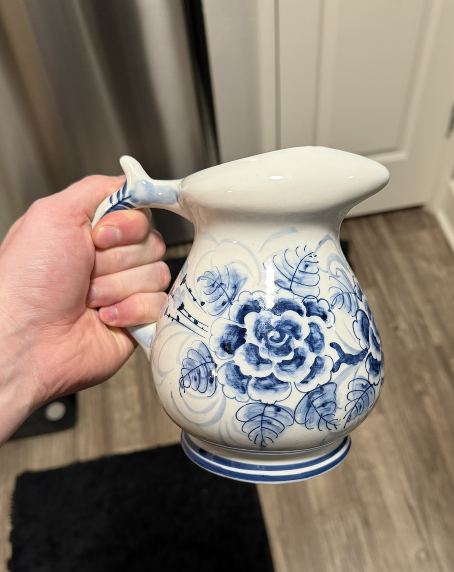 Nice pot or flower vase, etc