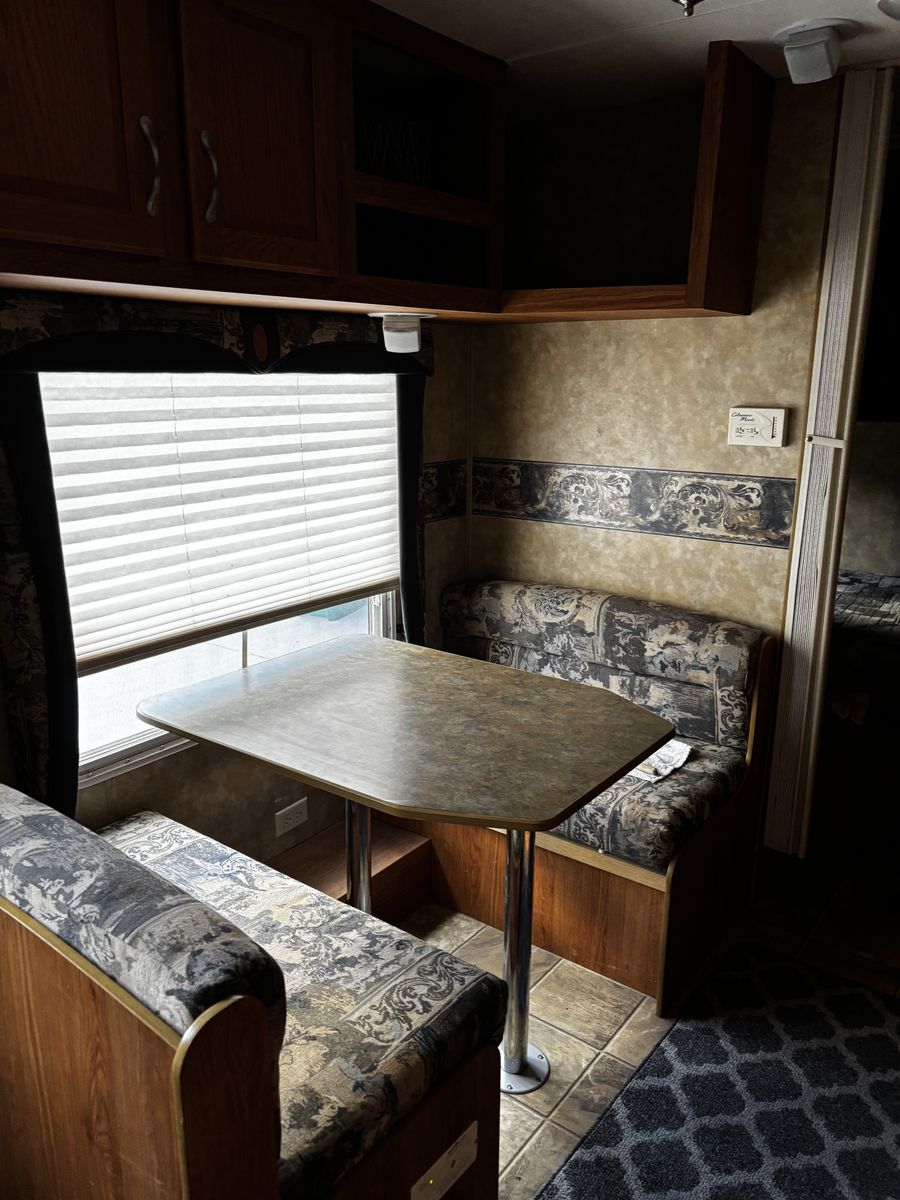 Main image 4