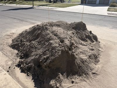 Screened Top Soil (2 cubic yards)