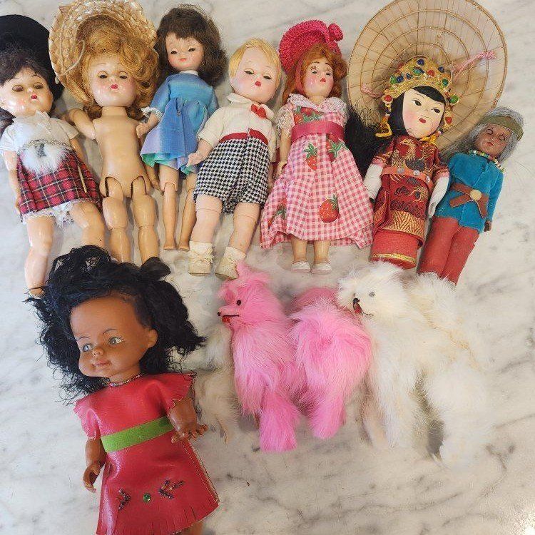 antique dolls