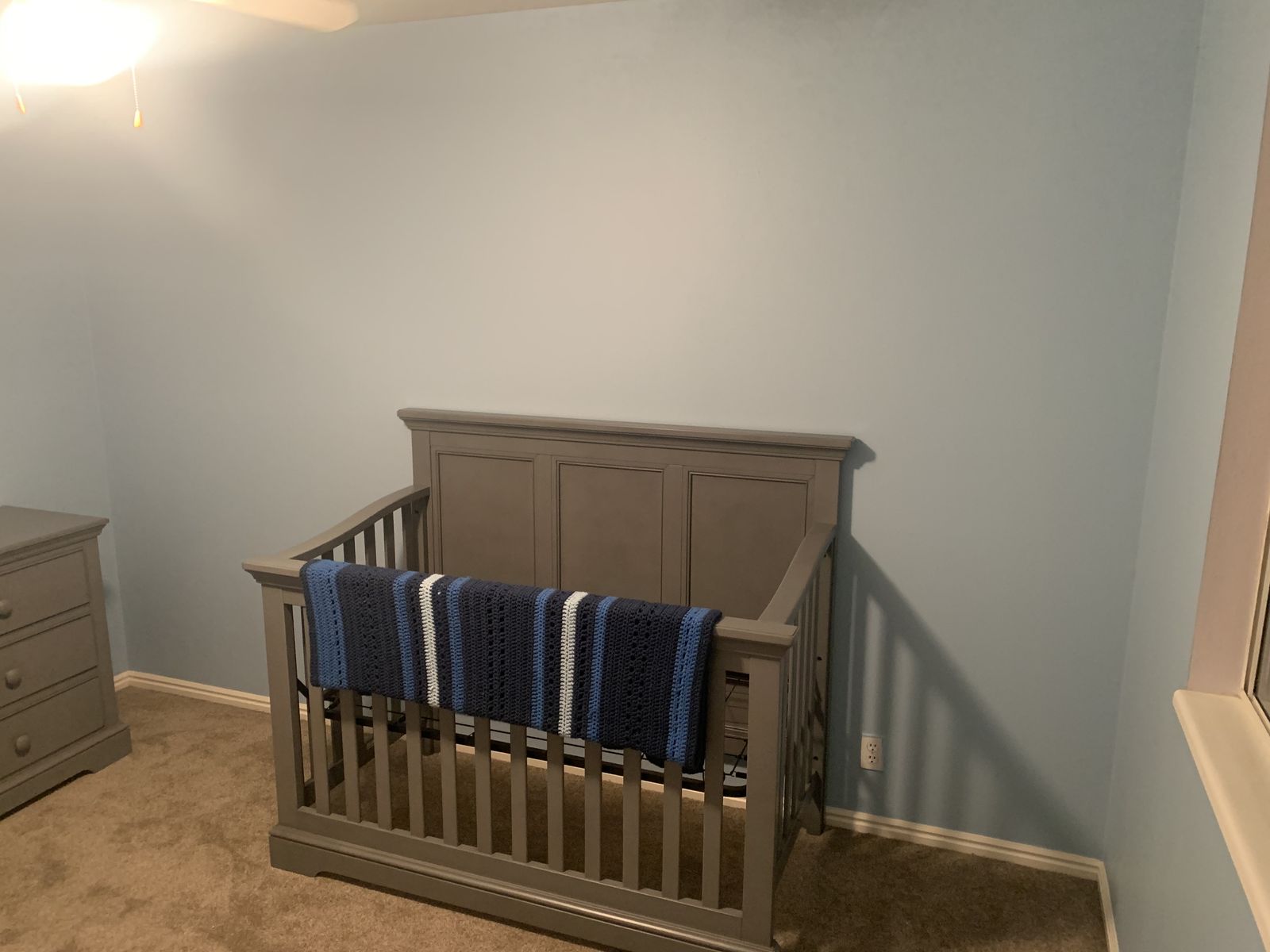 Main image 3