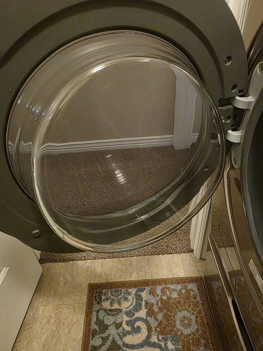 Main image 3