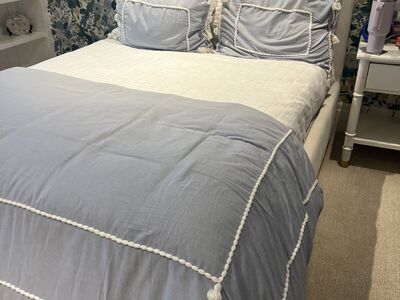 Pottery Barn Full Size Bed W/ Mattress and Box Springs