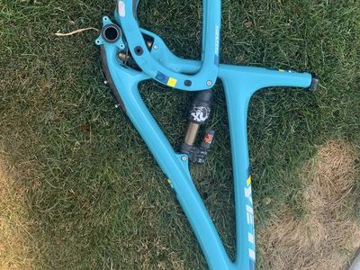 Yeti SB5.5 Carbon Full Suspension Mountain Bike Frame - Turquoise - Fox Float X2 Shock