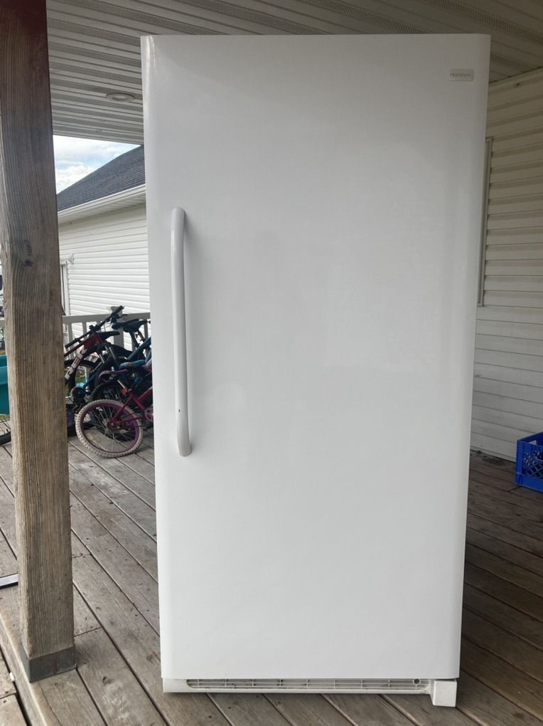 Frigidaire Freezer In Working Condition
