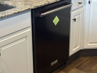 24" KitchenAid Stainless Steel Top Control