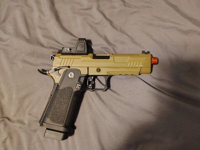 Arcturus Tactical Airsoft Pistol with Red Dot Sight - Tan/Black