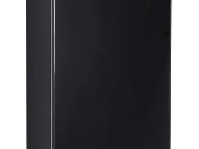igloo 3.2 mini fridge with freezer