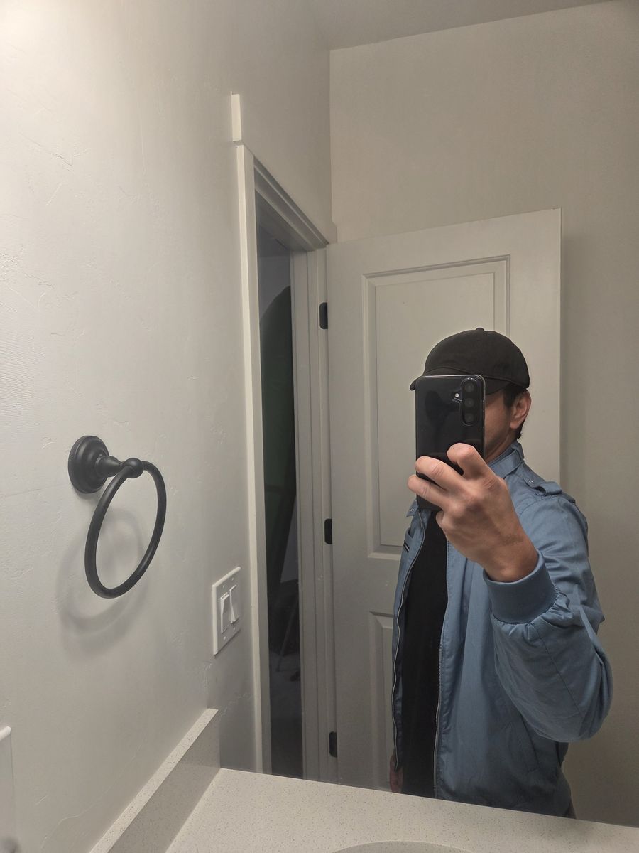 Main image 6