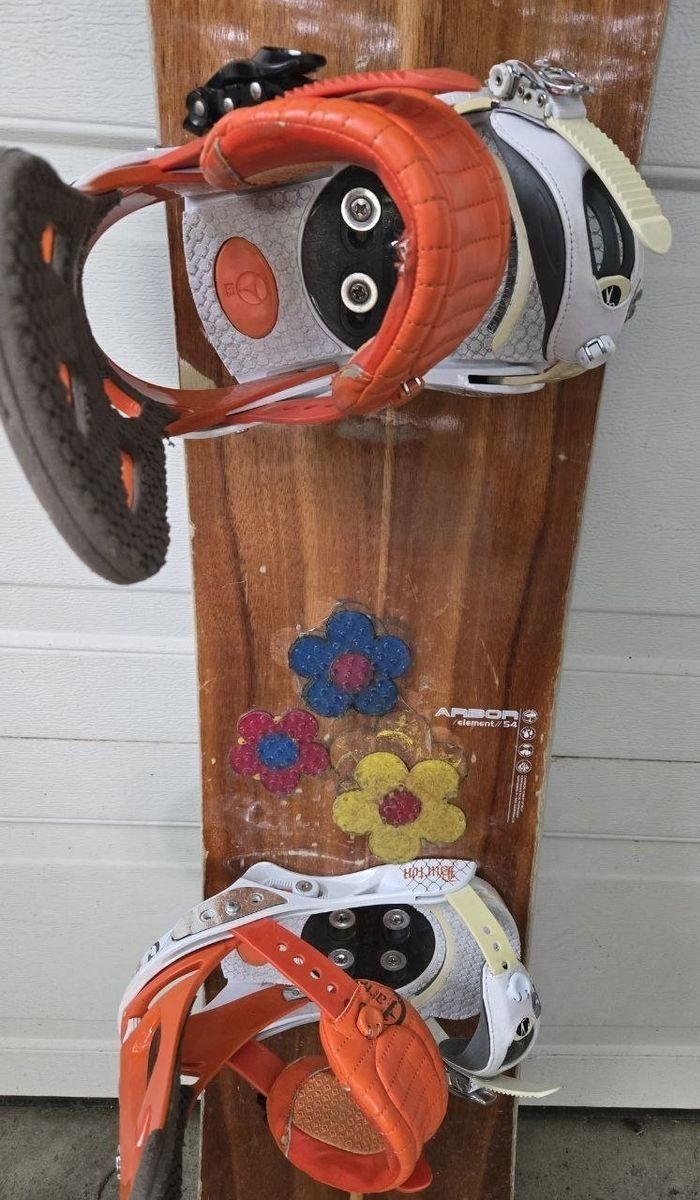 Main image 12