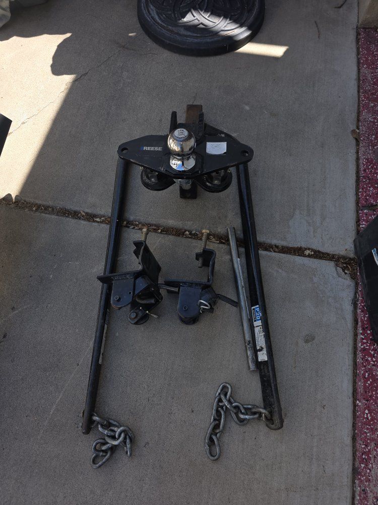 Reese  weight distribution hitch