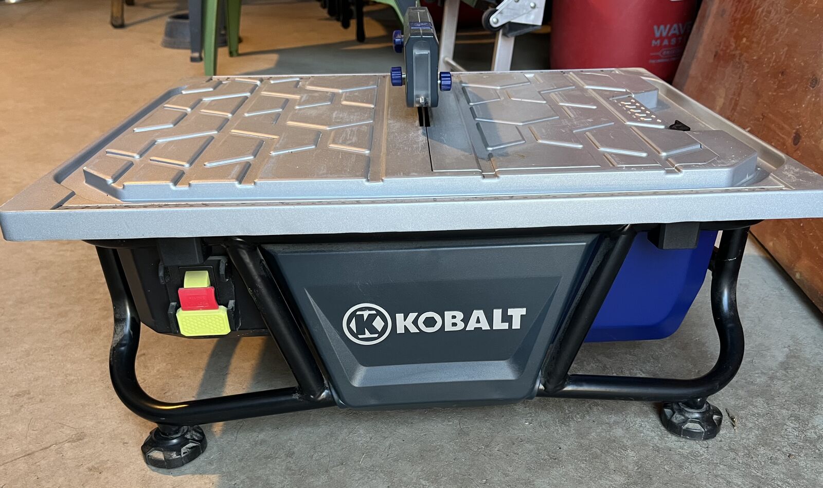 Kobalt Wet Tile Saw