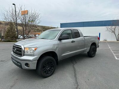 2013 TOYOTA TUNDRA Grade