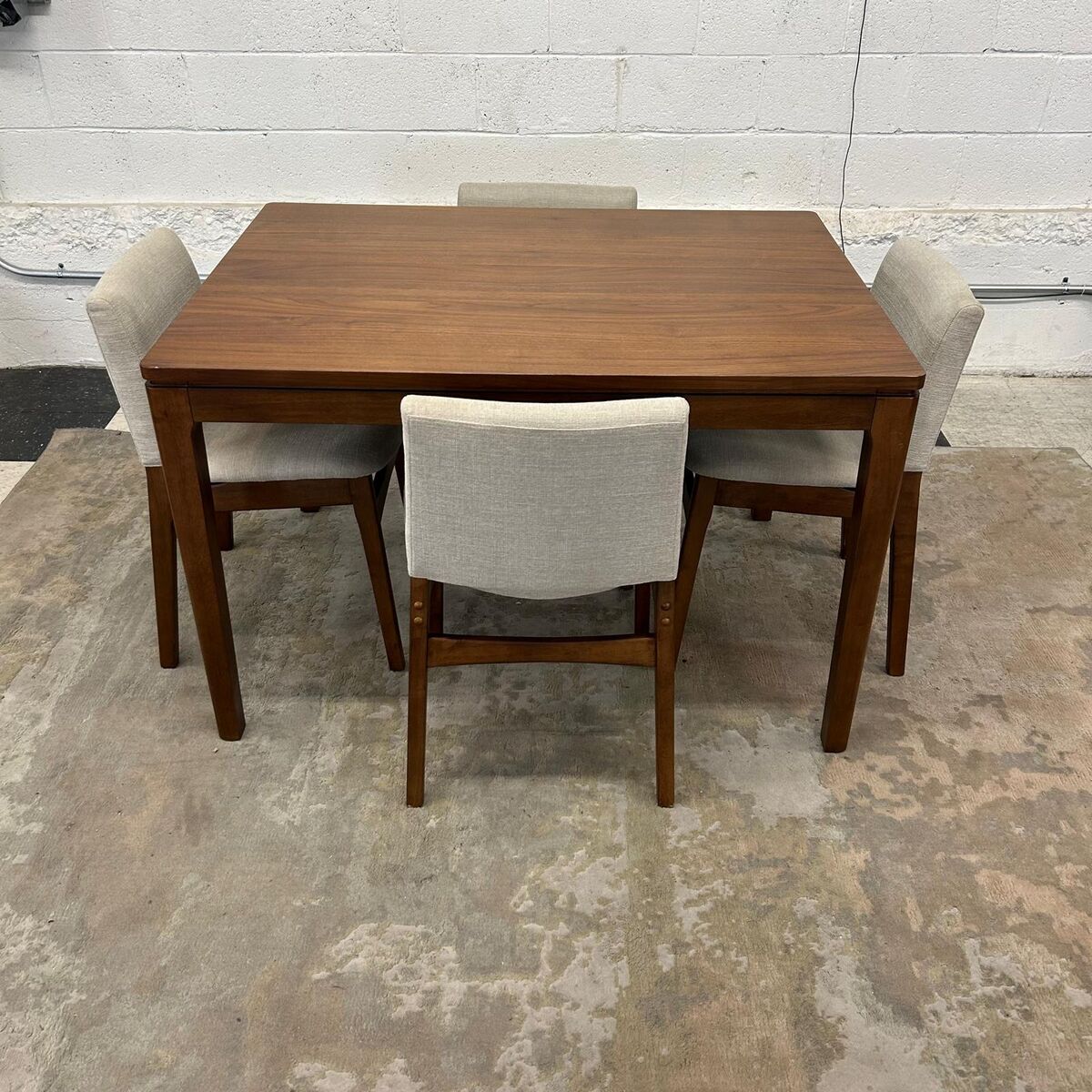 COSTCO STELLA 5-PIECE DINING ROOM SET!!