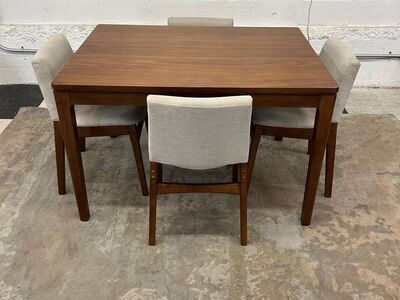 COSTCO STELLA 5-PIECE DINING ROOM SET!!