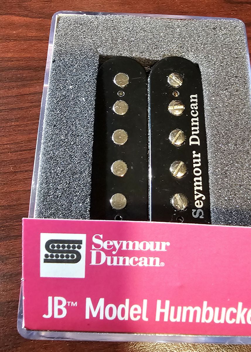 Seymour Duncan SH-4 JB Signature Humbucker - Black -3 months old/barely used
