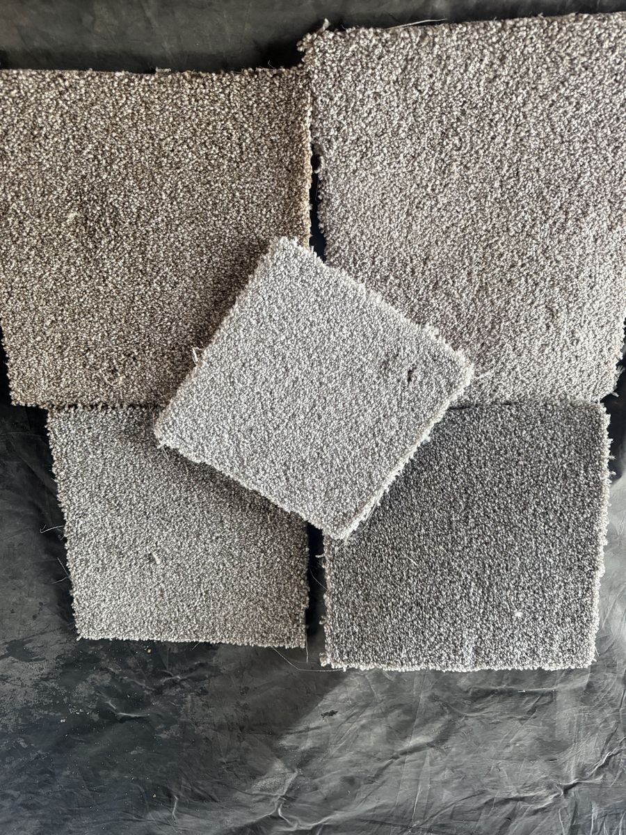 Basic Carpet Starts 9.50$ yrd/1.50 - Sqft