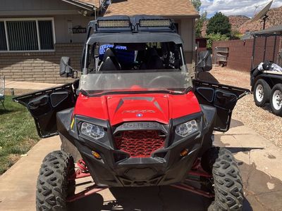 2012 4 Seat Polaris RAZR & Trailer ($8500 RAZR $1500 Trailer)