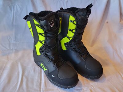 Men's 15 (13.5-14 True Size) Fly Racing Snowmobile Boots