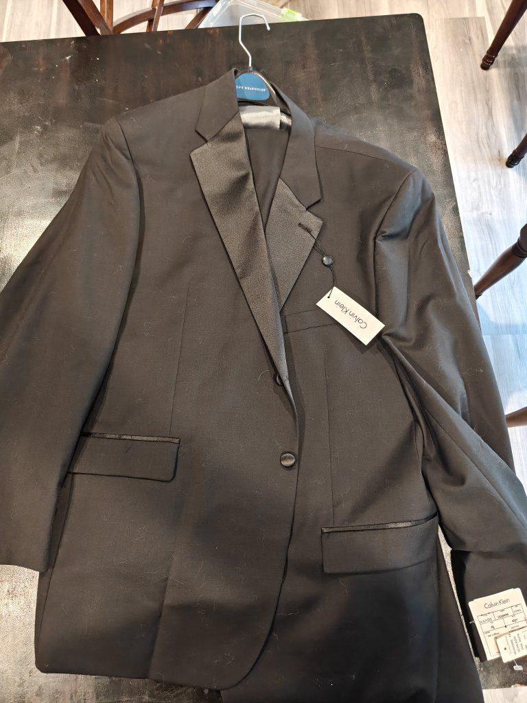 Calvin Klein Men's Black 2-Piece 100% Wool Tuxedo - Size 50 Long, 45W - NWT