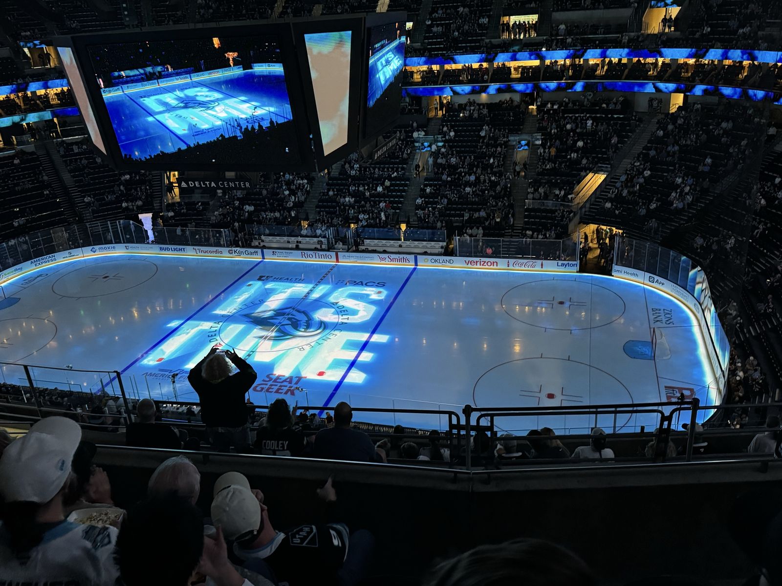 Game 6 Mammoth vs Golden Knights 2 tickets-$300ea.