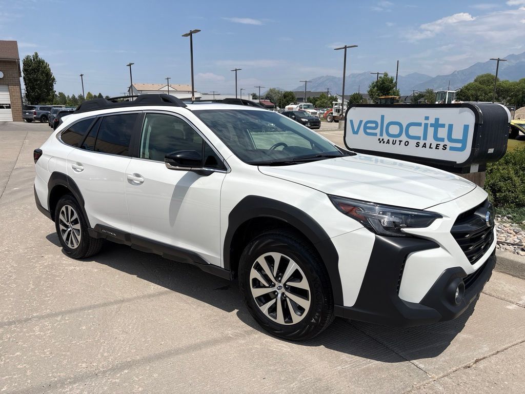 2025 Subaru Outback Premium