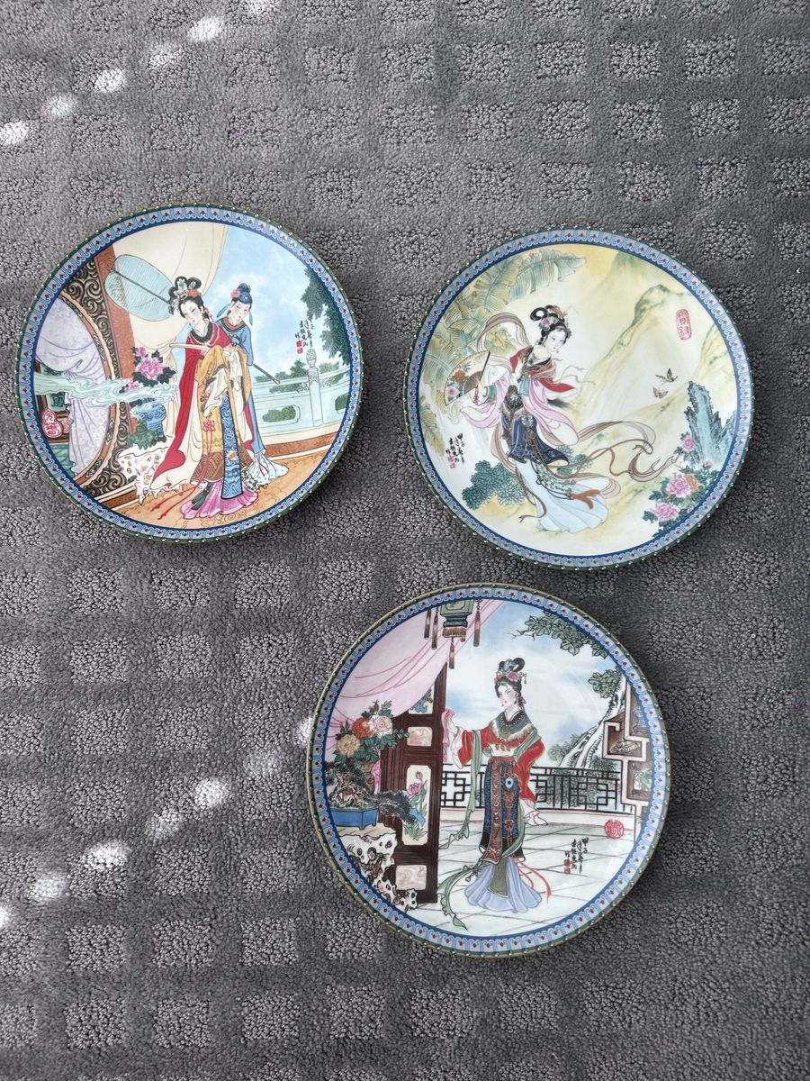 Handmade porcelain 1986 imperial Jingdezhen Traditional Chinese Chang’e art plates three piece set