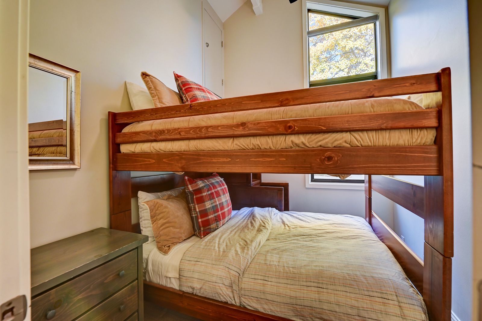 Bunkbed - Solid Wood, Double over Double